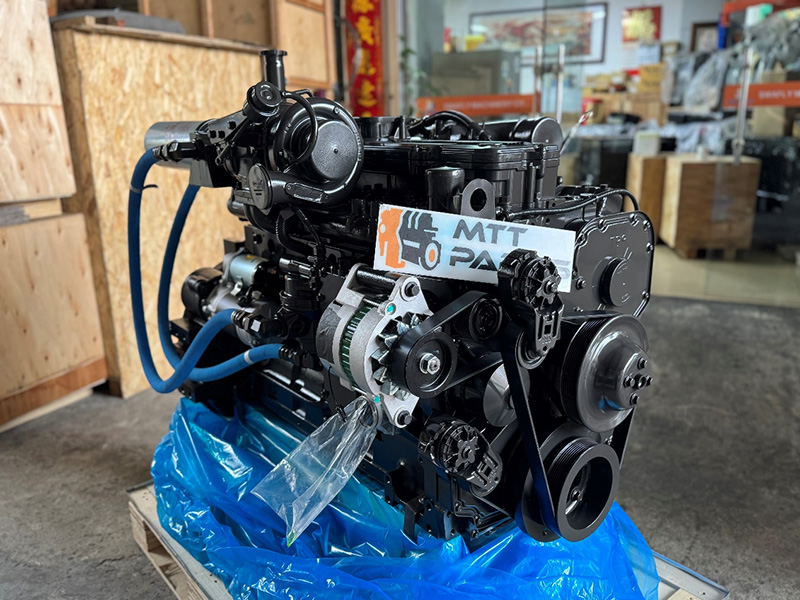 Ny ankomst 6/8 !! Cummins Complete Motor SAA6D114E-3 PC300-8 Gravemaskinapplikasjon Nytt overskudd-Motor komplett