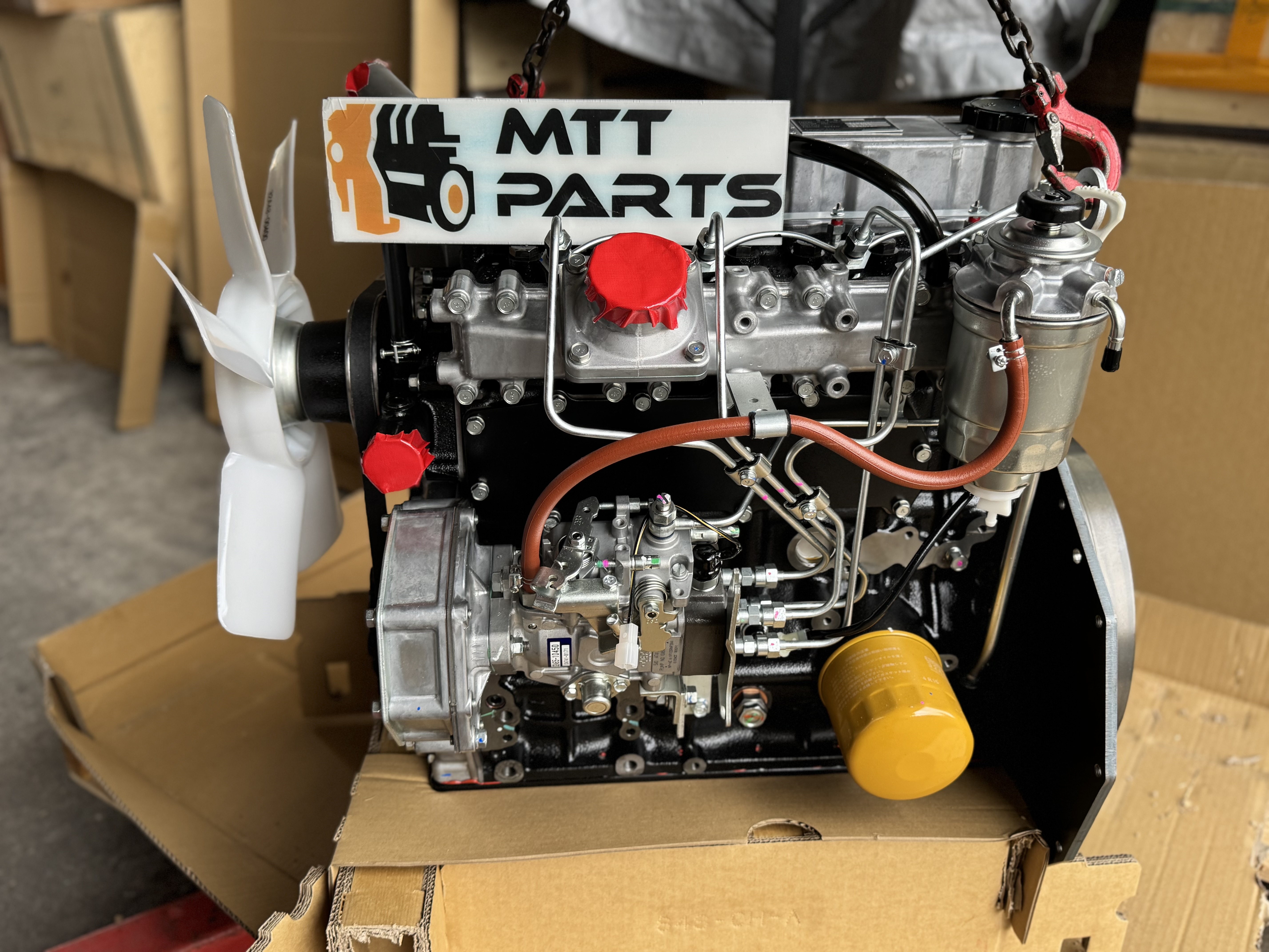 10 splitter nye Mitsubishi S4S-motorer levert til kunden